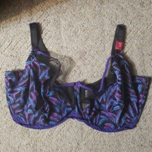 NWOT.....Curvy Kate tropics bra